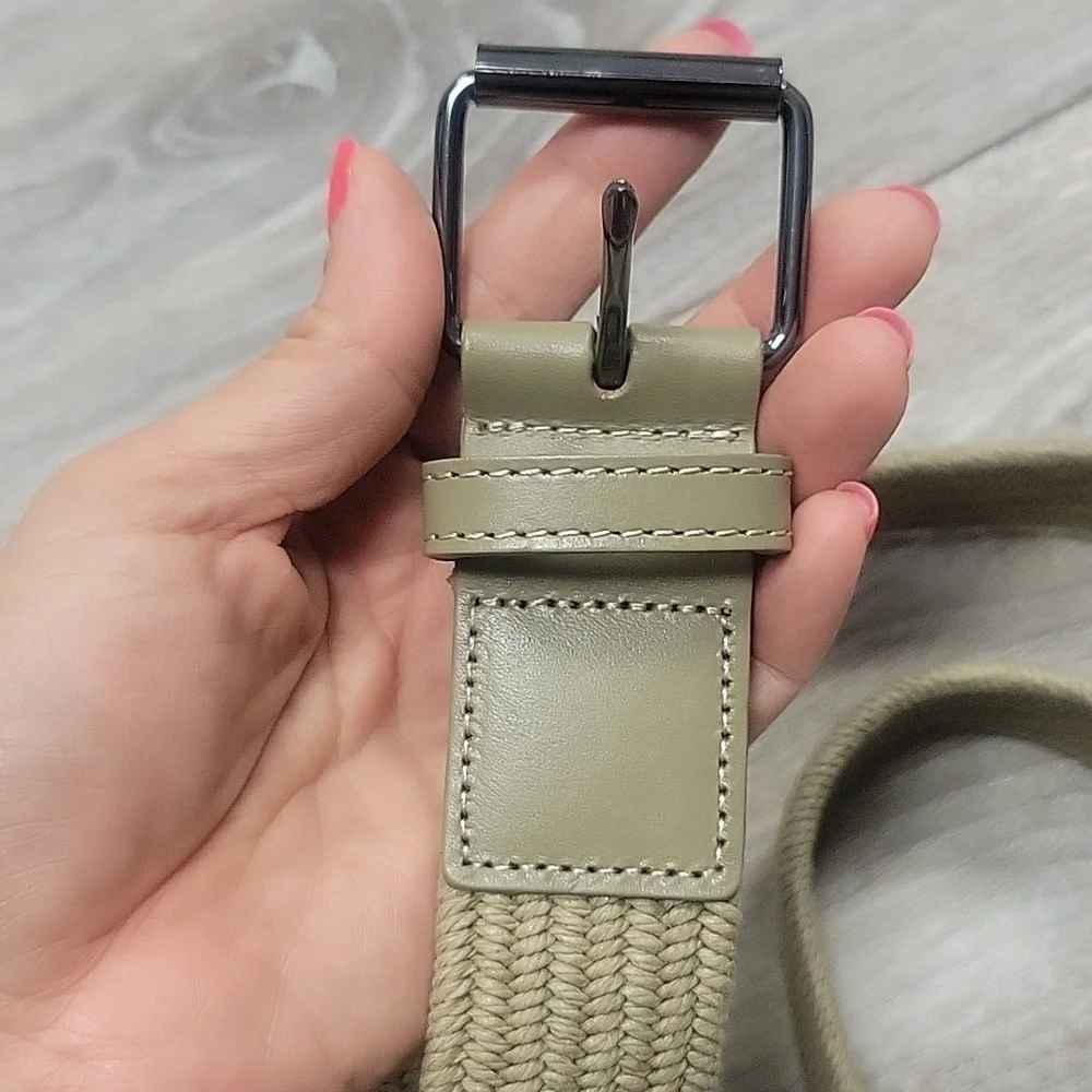 Urban Outfitters Moss Green Woven BeltSize 32 or 34 NWOT